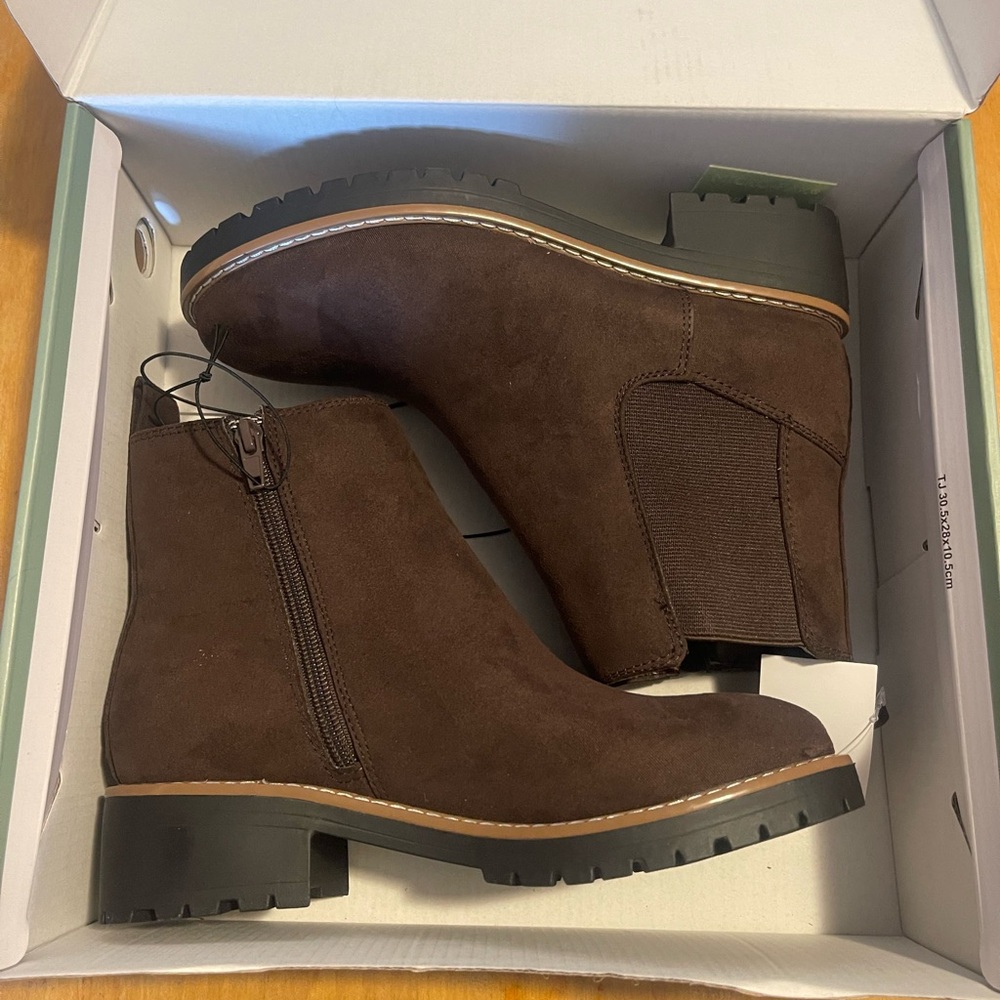 Kensie Brown Ankle Boots Sleek Minimalist Design